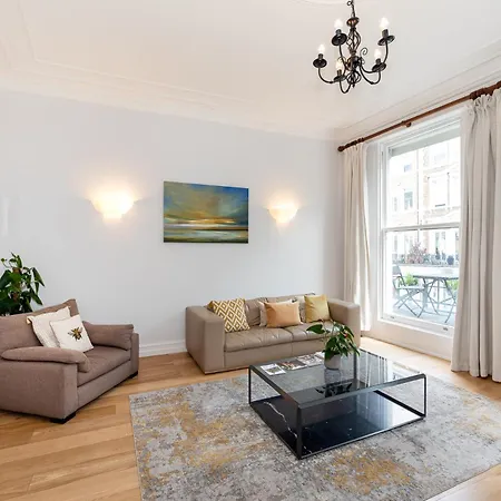 2-bedroom Victorian In Kensington Appartamento Londra