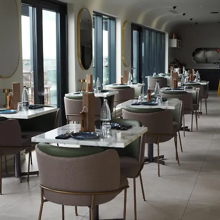 Courtyard By Marriott London Heathrow Airport 4* Harlington (Greater London)
