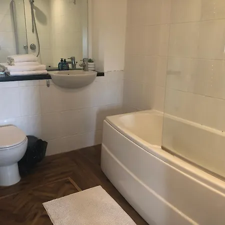 Amazing Converted Water Tower! Coulsdon