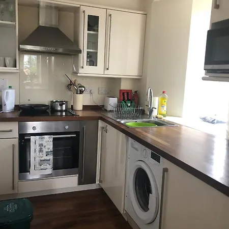 Amazing Converted Water Tower! * Coulsdon