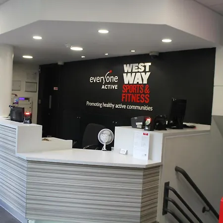 Central London Rooms Homestay *