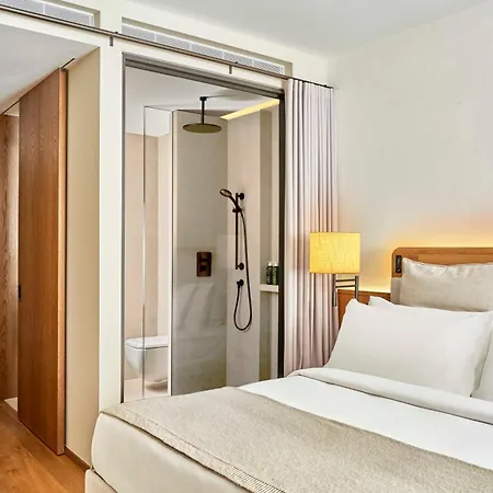 فندق هوليداي إن مايفير 5*