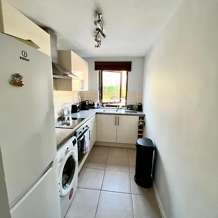 Charming And Spacious 1-bedroom Flat In Hampstead *