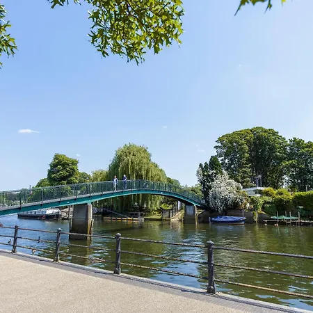 Eel Pie Retreat Twickenham