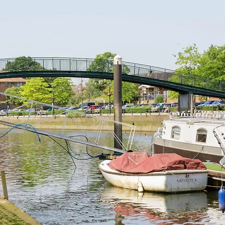 Eel Pie Retreat Twickenham