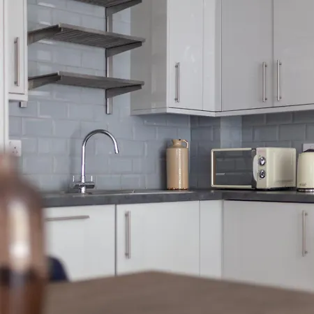 The Isleworth Collection Apartment