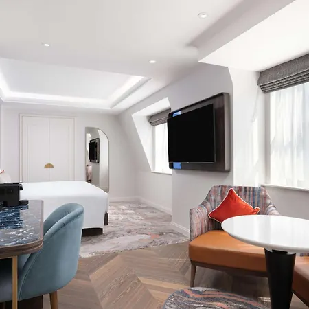 Hotel Lost St Pauls London, Curio Collection By Hilton Londres