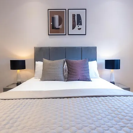 Premier Near Camden Markets Very Close To Tube Stations By Sojo Apartment