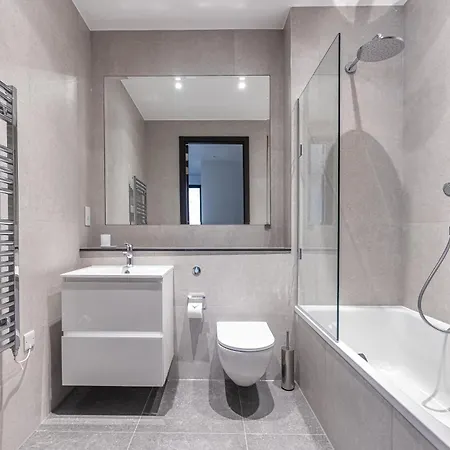 Premier Near Camden Markets Very Close To Tube Stations By Sojo Apartment