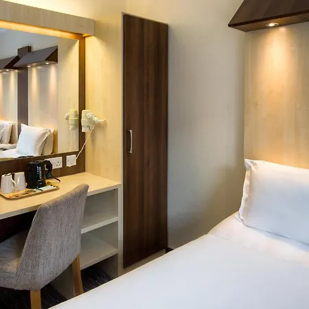 Hotel Royal National