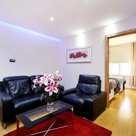 Apartment Bryanston *