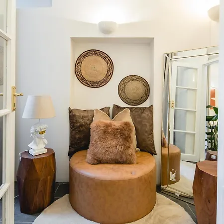 G1 Luxury-harrods-stylish-unique-southkensington * London