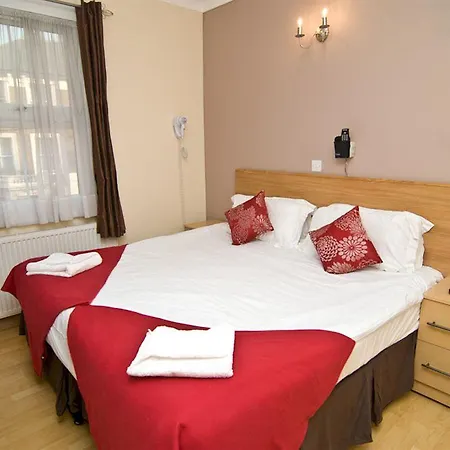 Holland Park Grove Hotel