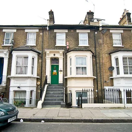 Holland Park Grove