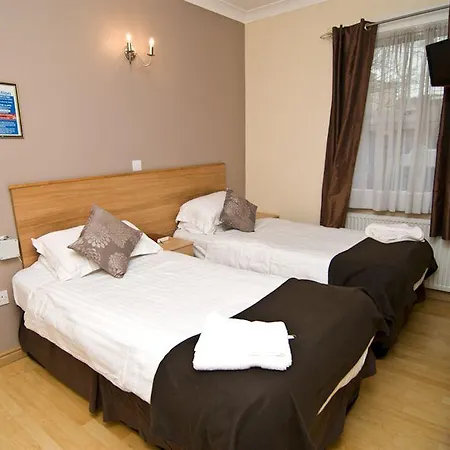 Holland Park Grove Hotel 3*