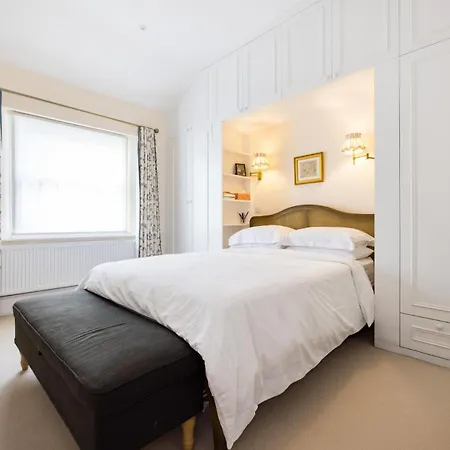 Traditional Treasure - 3 Bedroom By Hyde Park Apartment *