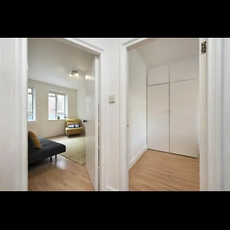 Apartment Covent Garden 2 Bed *