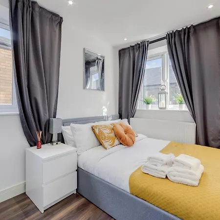 Modern 1 Bed - Nine Elms, Battersea Apartment London