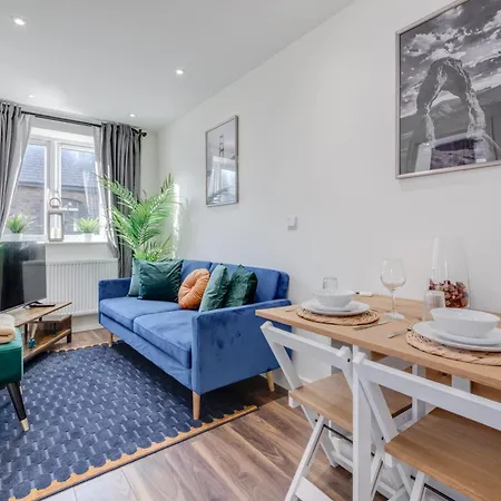 Modern 1 Bed - Nine Elms, Battersea London