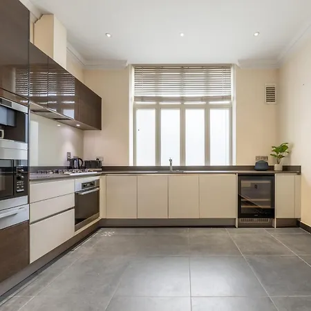 Mayfair - Exclusive Residences *