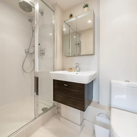 Mayfair - Exclusive Residences Apartment *
