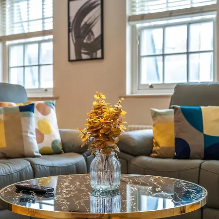 Mayfair - Exclusive Residences London