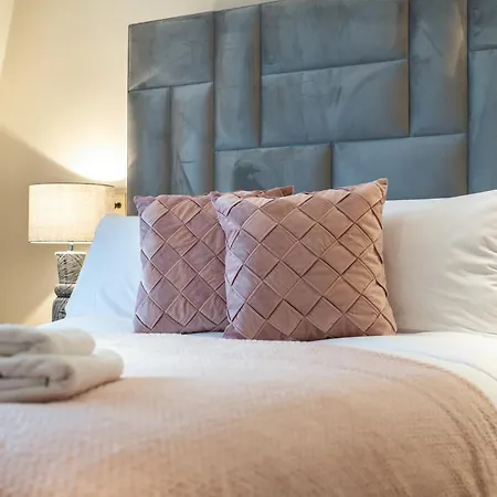 Mayfair - Exclusive Residences London
