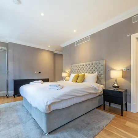 Mayfair - Exclusive Residences Apartment *