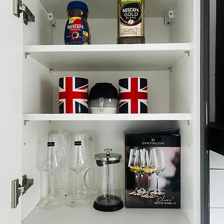Habitación en casa particular Ivory Penthouse Next To Wembley Stadium By Imperia