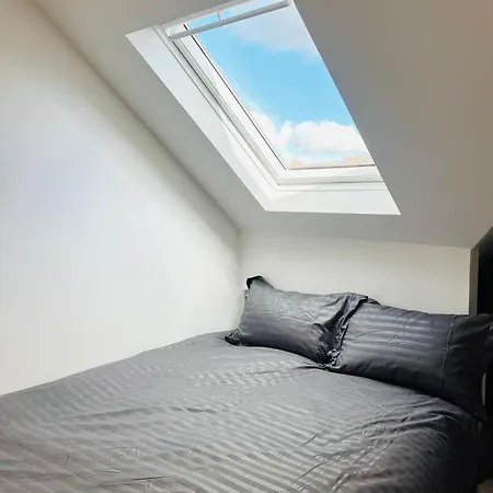 Habitación en casa particular Ivory Penthouse Next To Wembley Stadium By Imperia Londres