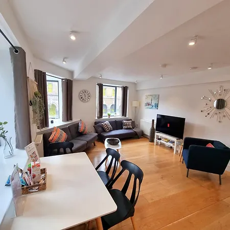 Shard View Apartment London