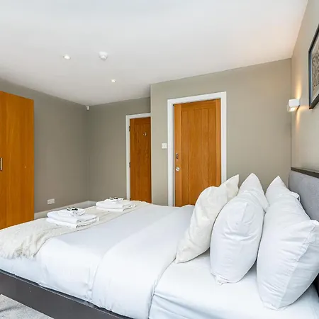 Apartment Fantastic Multilevel 3br, Vibrant Angel, 5min Tube London