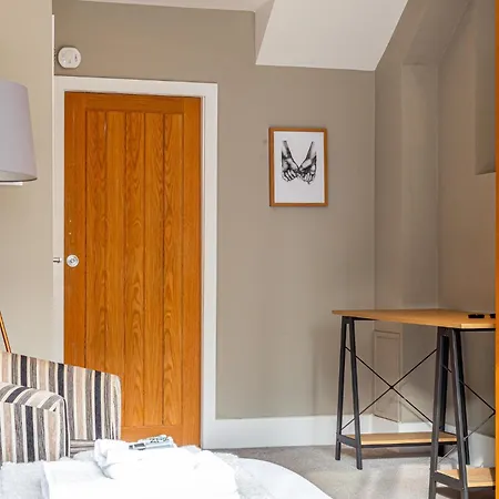 Apartment Fantastic Multilevel 3br, Vibrant Angel, 5min Tube London