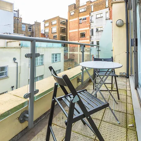 Apartment Fantastic Multilevel 3br, Vibrant Angel, 5min Tube
