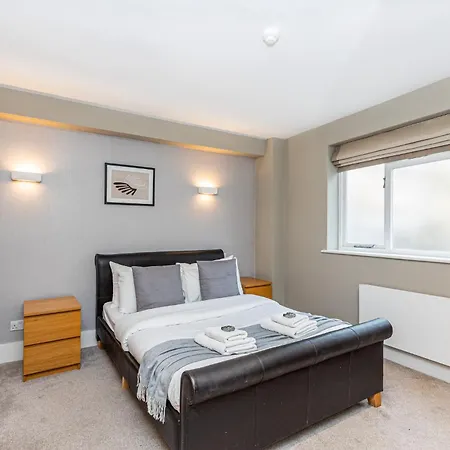 Fantastic Multilevel 3br, Vibrant Angel, 5min Tube