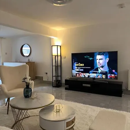 Central Entire Studio Apartman