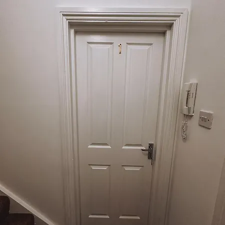 Gasthof Spacious 3 In Tooting