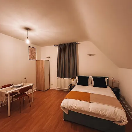 Gasthof Spacious 3 In Tooting