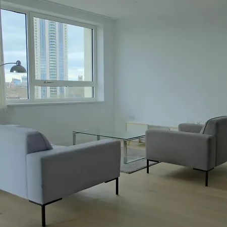 Luxury 2b2b In Apartment *