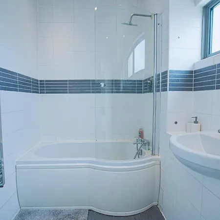 Maison d'hôtes Luxury Retreat In Shirley North