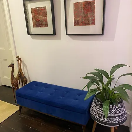 Spacious Flat In West Kensington Apartman