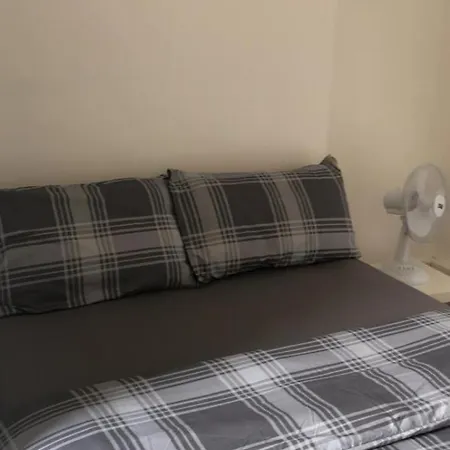 Guest house London X Dm Weekly X Monthly Discounts X W13 Greenford (Greater London)