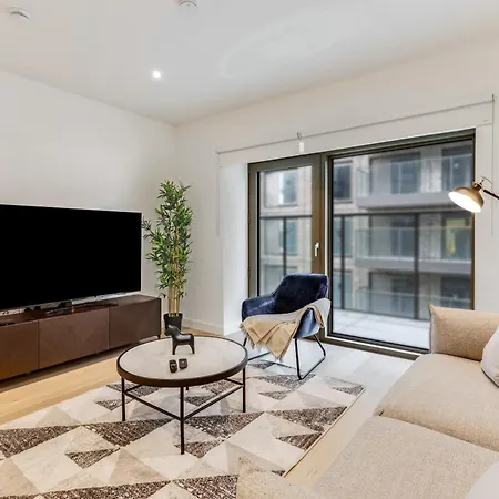 Khayat Homes - The Lord - One Bed Luxury Apartment