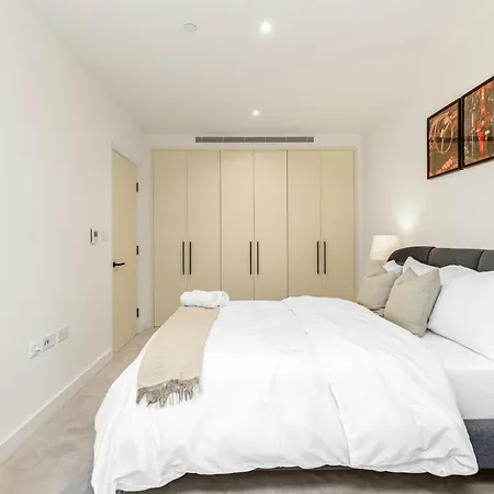 Khayat Homes - The Lord - One Bed Luxury Apartment London