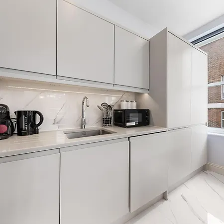 Stunning 1 Bedroom In Westminster With Ac Sleeps 4 London