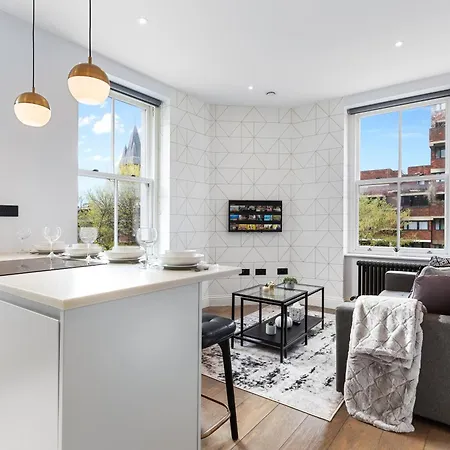 Apartment Stunning 1 Bedroom In Westminster With Ac Sleeps 4