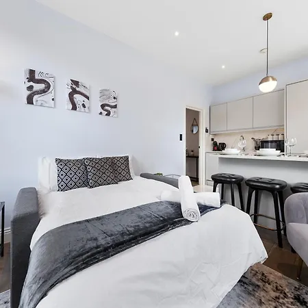 Stunning 1 Bedroom In Westminster With Ac Sleeps 4 Apartment London