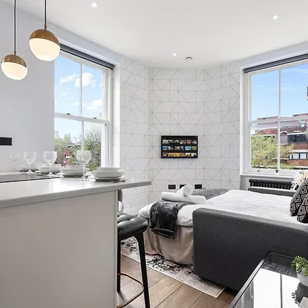 Stunning 1 Bedroom In Westminster With Ac Sleeps 4