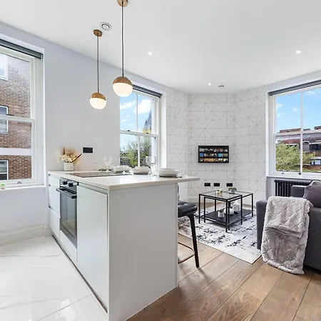 Stunning 1 Bedroom In Westminster With Ac Sleeps 4 Apartment London