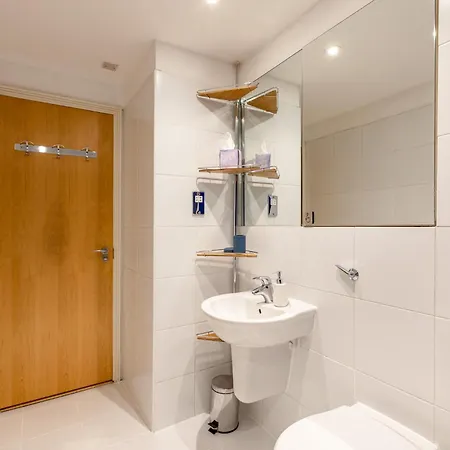 Apartment Spacious & Secluded 1br Flat In Maida Vale